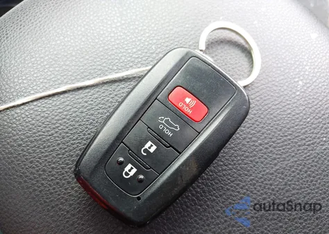 2022 Toyota Rav4 Hybrid Xle from USA, damaged, VIN JTMRWRFV9ND150959